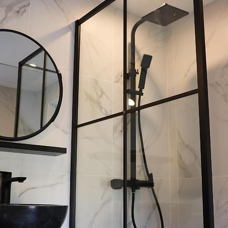 L'Artiste Apartment Charleville-Mézières Екстериор снимка